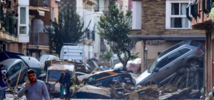 स्पेनमा बाढीले मृत्यु हुनेको संख्या १५८ पुग्यो