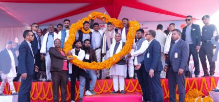 पूर्वअध्यक्ष जयसवाललगायत केही व्यक्ति एमालेमा प्रवेश