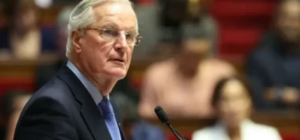 फ्रान्समा बर्नियेको सरकारविरुद्ध अविश्वासको प्रस्ताव पारित