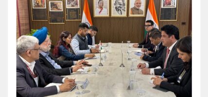 सिलीगुडी–झापा र अमलेखगञ्ज चितवन पाइपलाइन विस्तारबारे छलफल