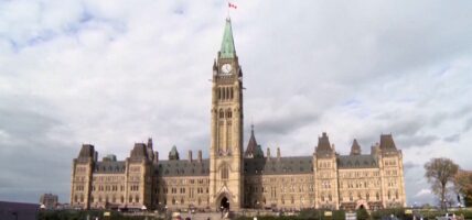 अमेरिकाविरुद्ध क्यानडा र मेक्सिको एकजुट, करको बदला करबाटै दिने घोषणा