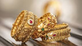 सुनको मूल्य हालसम्मकै उच्च । बिहीबारको रेकर्ड सोमबार तोडियो ।