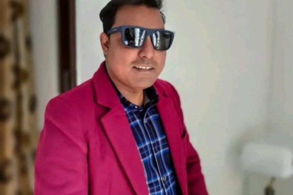 आज देशैभरि प्रतिष्ठान – सन्दर्भ र विश्लेषण