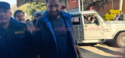 रास्वपा सभापति रवि लामिछाने थुनामुक्त