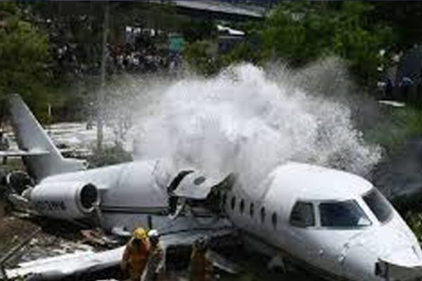 इन्डोनेसियाको पहाडी क्षेत्रमा हराएको विमानको भग्नावशेष फेला इन्डोनेसियाको पहाडी क्षेत्रमा हराएको विमानको भग्नावशेष फेला