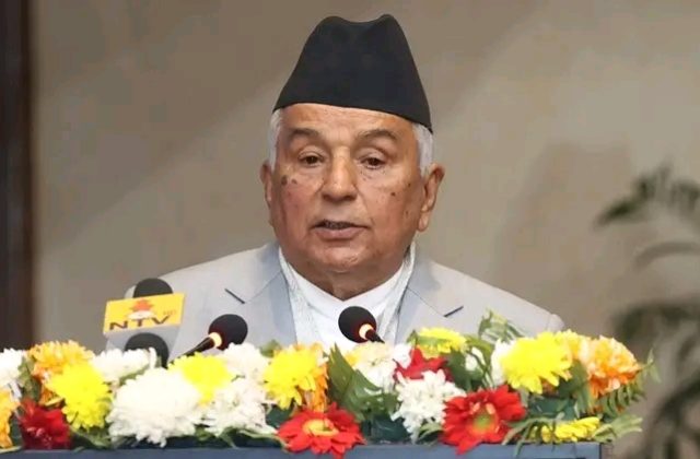 फागुपूर्णिमा (होली) ले आपसी सद्भाव कायम राख्न प्रेरणा मिलोस् : राष्ट्रपति पौडेल