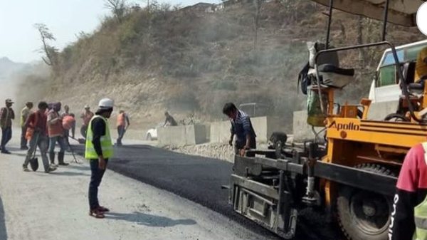 मुग्लिन–मलेखु सडकः एघार किलोमिटर कालोपत्र पूरा