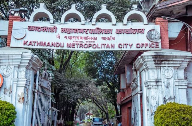 होल्डिङ सेन्टरका बालबालिका आजदेखि विद्यालय जाँदै