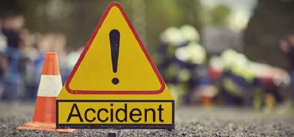 मोटरसाइकल दुर्घटनामा तीन जनाको मृत्यु, एक घाइते