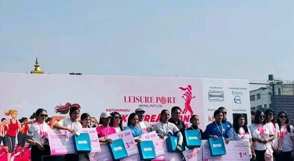 हाफ म्याराथनमा सन्तोषी श्रेष्ठ पहिलो