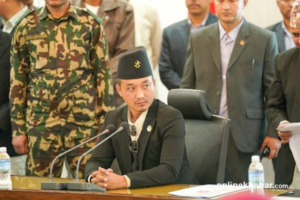 लागुऔषध नियन्त्रणमा निर्मम भएर लाग्न सुरक्षाकर्मीलाई गृहमन्त्रीको निर्देशन