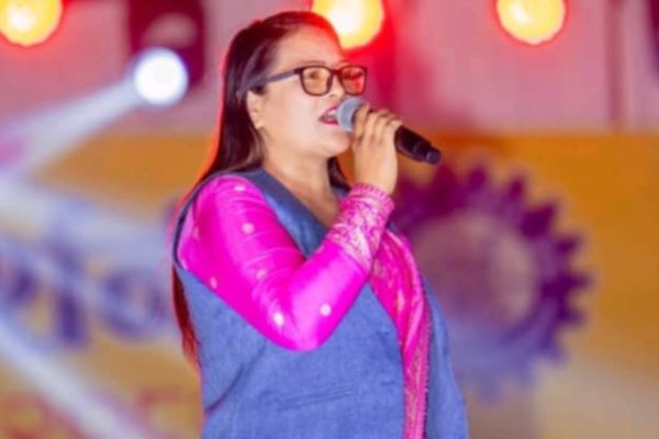 नयाँ नेतृत्वकाे भावि प्रधानमन्त्रीलाई गायिका शकु्न्तला गैरेकाे खुल्ला पत्र