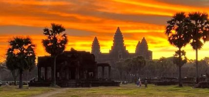 कम्बोडियाबाट २० नेपालीको उद्धार