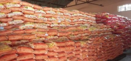 खाद्यको नेपालगन्जस्थित गोदाममा थन्कियो १९ हजार क्विन्टल चामल