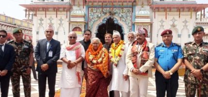 प्रधानमन्त्री कार्कीद्वारा जानकी मन्दिरमा दर्शन तथा पूजाआराधना