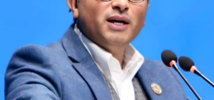 अर्थमन्त्री वाग्लेद्वारा पदभार ग्रहणः १५ वटा ऐन र राजस्व अनुसन्धान विभाग खारेज प्रक्रिया अघि बढाउने निर्णय