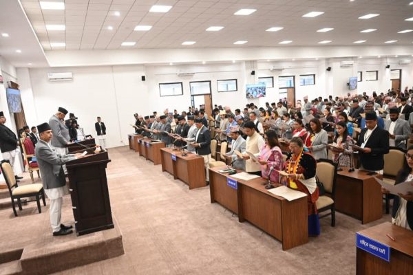आजदेखि संसद् अधिवेशन