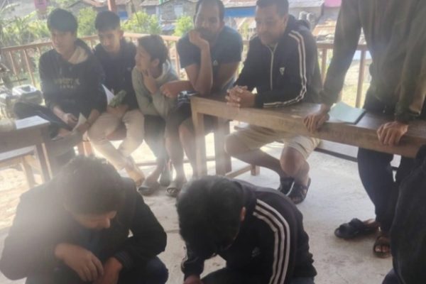 विद्यार्थीलाई पढाइसँगै सीपमूलक तालिम