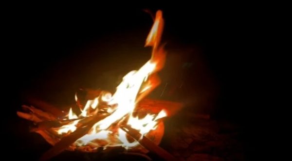 झापाका दुई उद्योगमा आगलागी