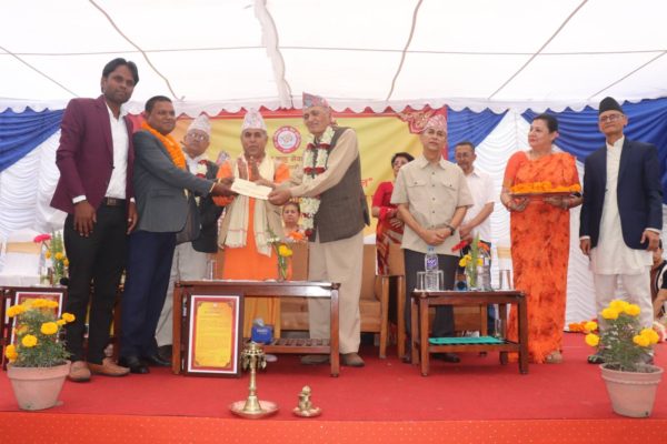 रण अम्बिका शाह सेवा गुठी – नेपाल द्वारा  दलित सामाजिक अभियान्ता मनोज राम  काठमाडौंमा सम्मानित !!