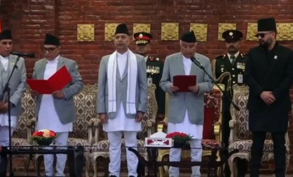 सर्बोच्च अदालतको प्रधानन्यायाधीशमा मनोजकुमार शर्माले शपथ लिए