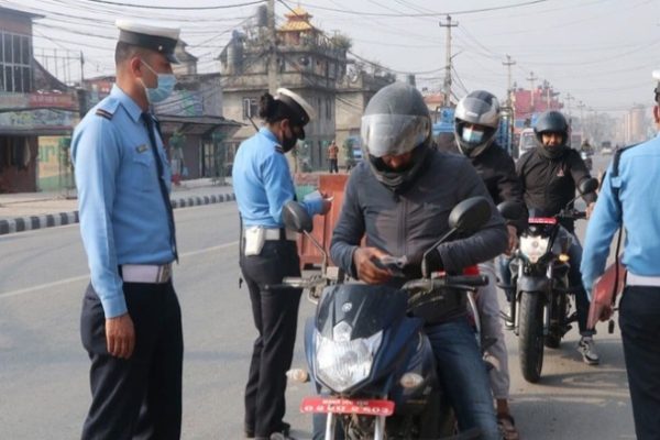 २४ घण्टामा दुई हजार ५५ सवारीचालक सवारी नियम उल्लंघनको कारबाहीमा