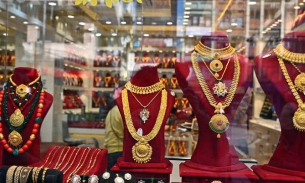 सुनचाँदी को मुल्य बढयाे,कतिमा हुदैछ कारोबार