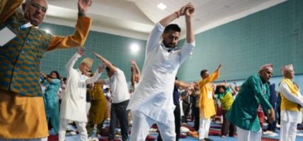 “स्वस्थ वृद्धावस्थाका लागि योग” भन्ने नाराका साथ आज अन्तरराष्ट्रिय योग दिवस मनाइदै