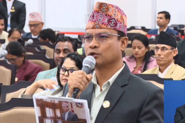 राज्य सञ्चालन भावनाले होइन, तथ्य र तर्कले निर्देशित हुनुपर्छः सचेतक परियार राज्य सञ्चालन भावनाले होइन, तथ्य र तर्कले निर्देशित हुनुपर्छः सचेतक परियार