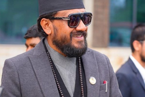 छानबिन निष्कर्षमा नपुगुन्जेल खगेन्द्र सुनार्लाइ कुनै पनि औपचारिक कार्यक्रममा सहभागी नहुन रोक छानबिन निष्कर्षमा नपुगुन्जेल खगेन्द्र सुनार्लाइ कुनै पनि औपचारिक कार्यक्रममा सहभागी नहुन रोक